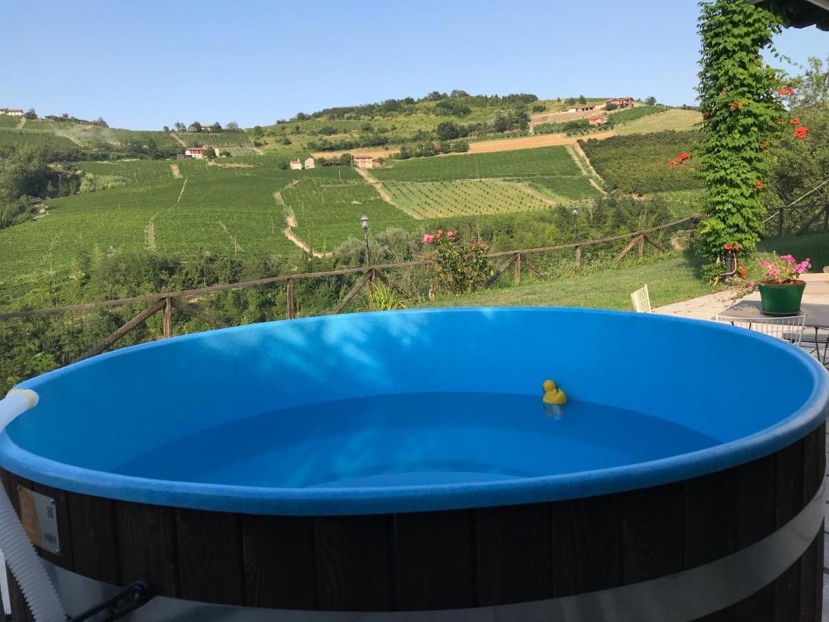 B&B Mario & Mario Trezzo Tinella Luaran gambar